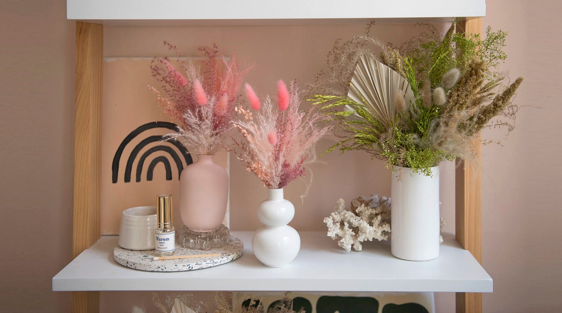 Mini Pink Flower Vase and Pink Dried Flowers, Dried Flowers Including  Pampas Grass Bunny Tails Gifts for Her, New Home Gift Mothers Day 